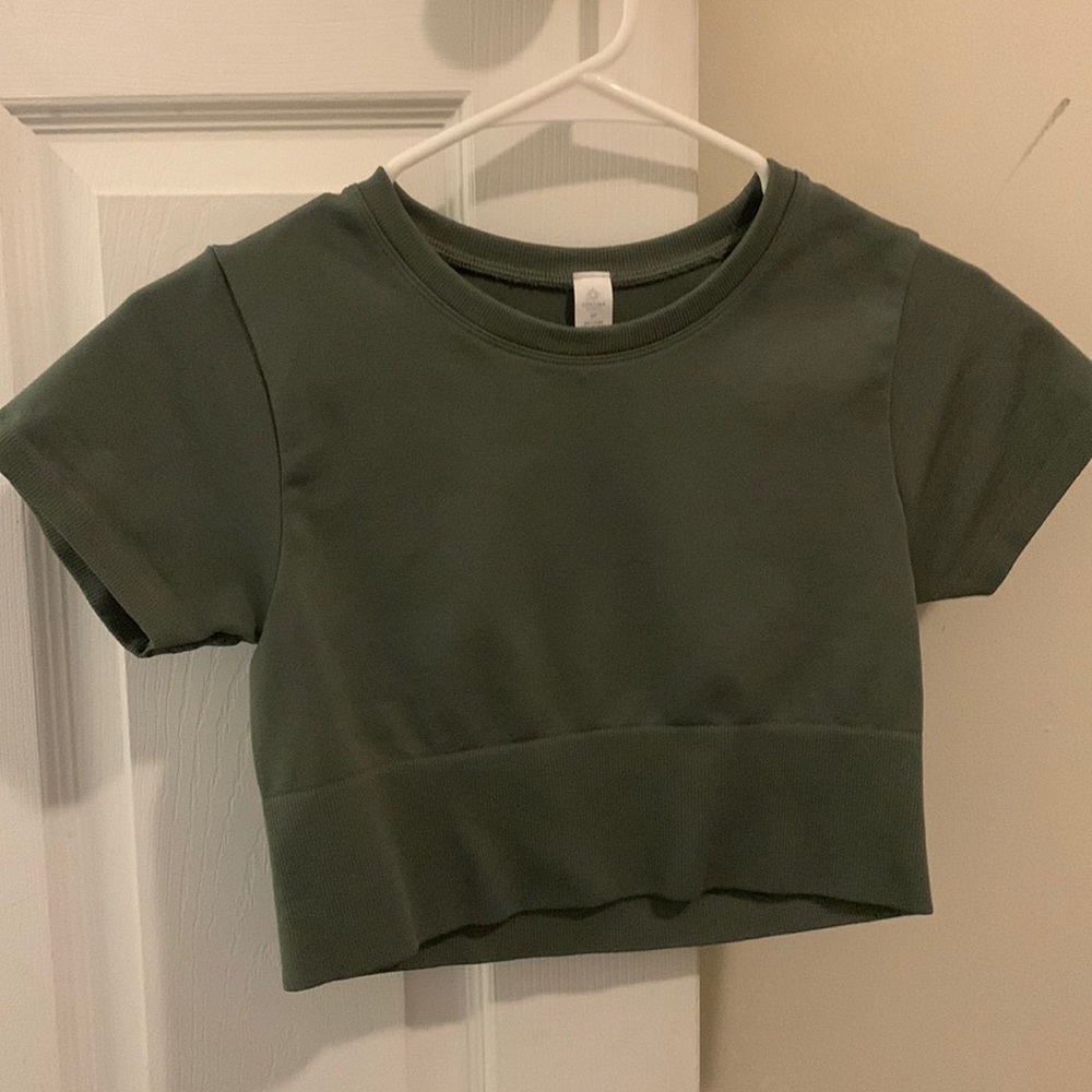 NWOT Aerie Offline Seamless Top